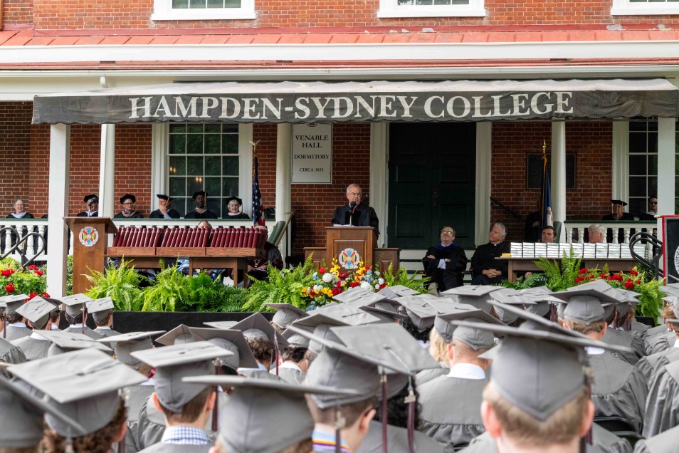 commencement gathering at Hampden-Sydney College