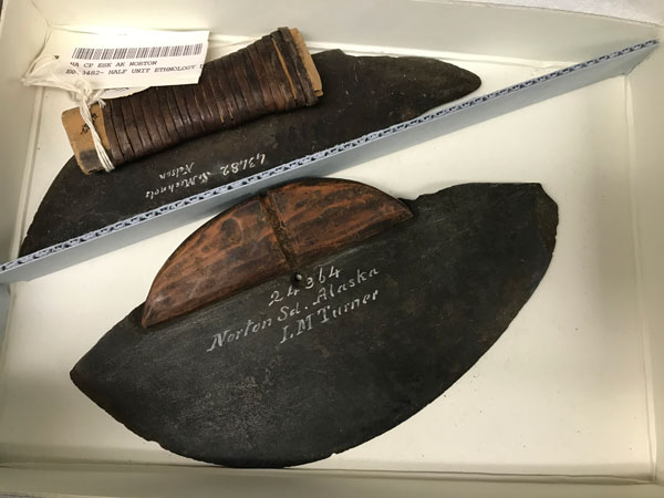 a upi knife of the Alaskan Yupik tribe