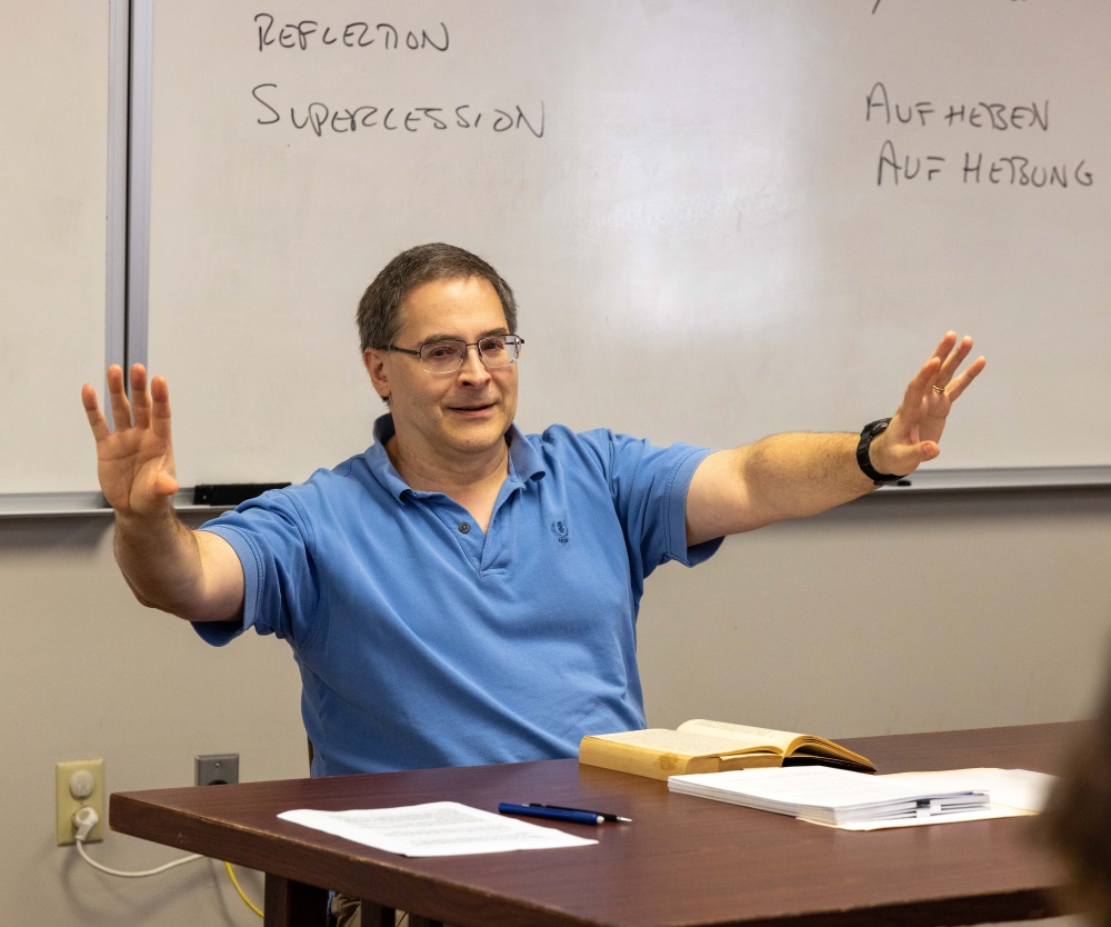 Dr. Marc Hight in front of the classroom